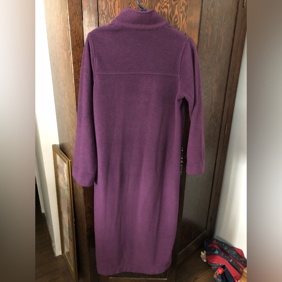 L.L. Bean Purple Zip Robe - Picture 4 of 4